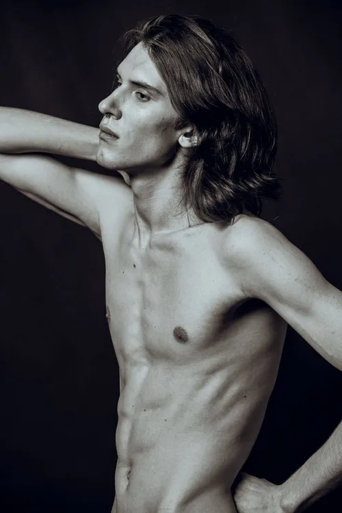 model - Artem