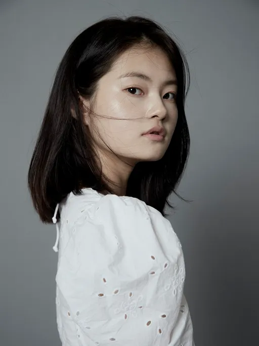 model - Choi So Dam