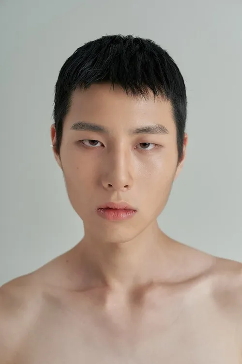 model - Han Zino