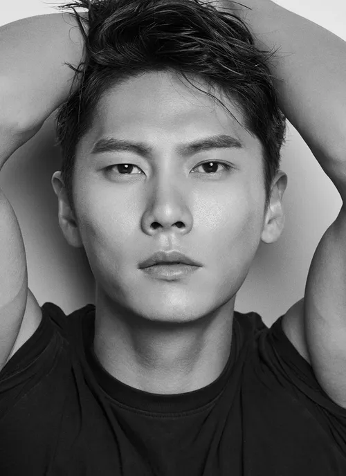 model - Choi Kyu Bum